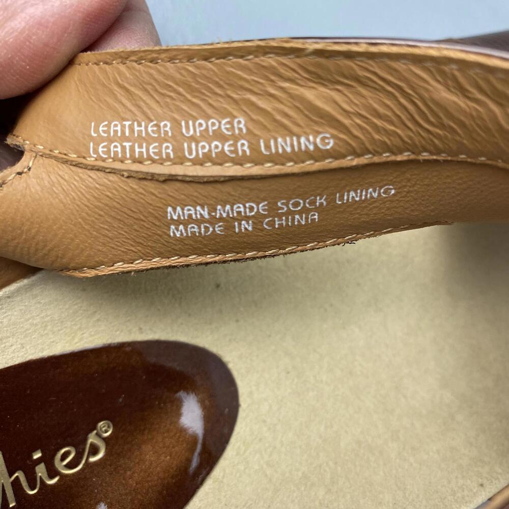Earthies Brown Sandals - Picture 5 of 10